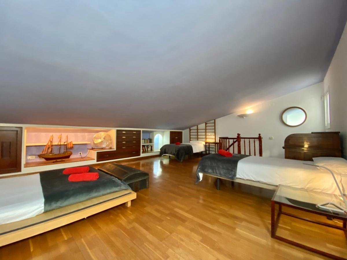 Appartamento Duplex Oasis Sitges Esterno foto