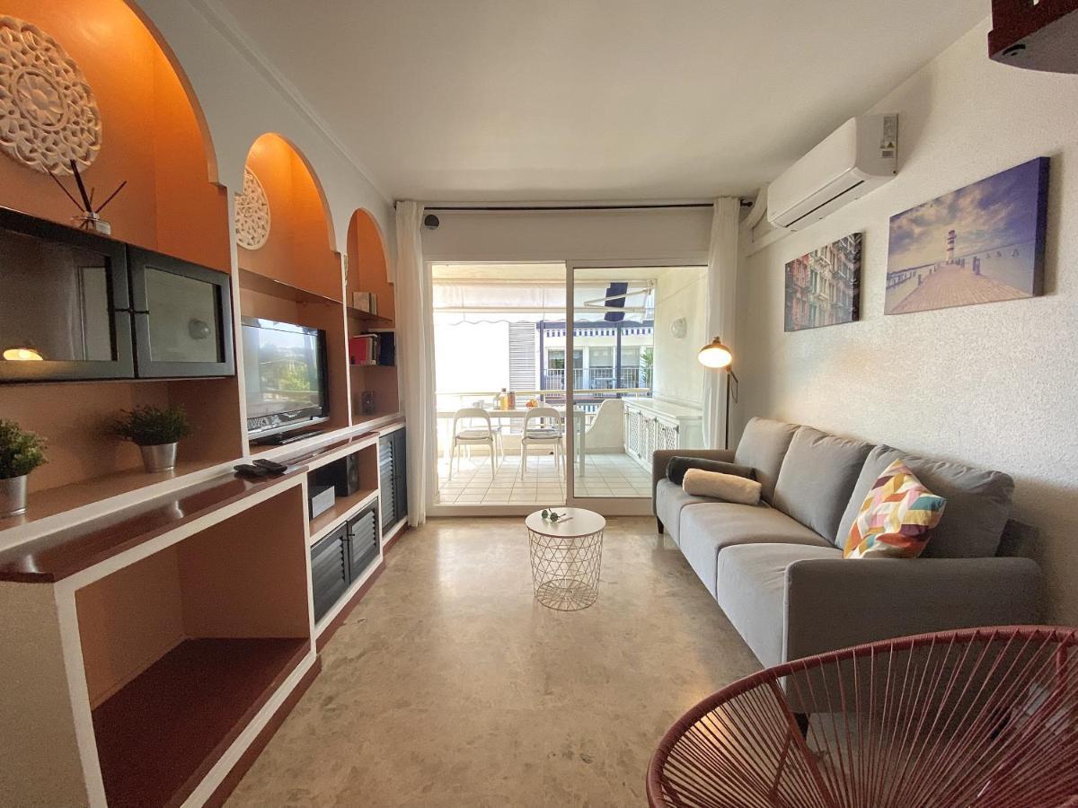Appartamento Duplex Oasis Sitges Esterno foto